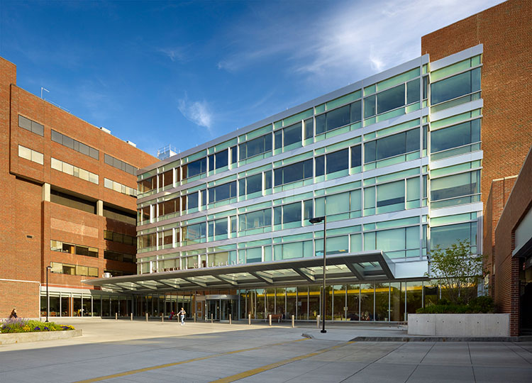 Mount Auburn Hospital, Stanton Building